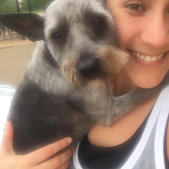 Meet your Posher, Lorena - Picture 2 of 2